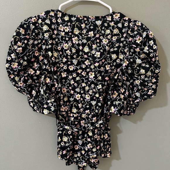 Who What Wear Womens Floral Puffy Sleeve Waist Tie Button up Blouse Size XS - Picture 8 of 9